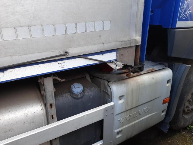 2015 VOLVO FM