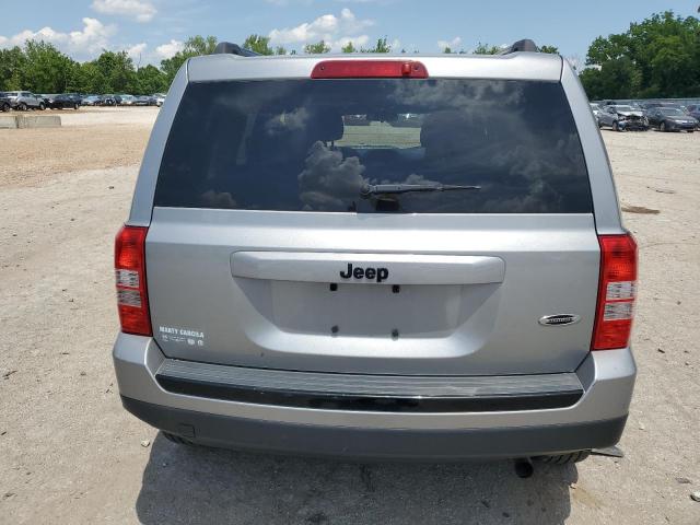  JEEP PATRIOT 2015 Srebrny