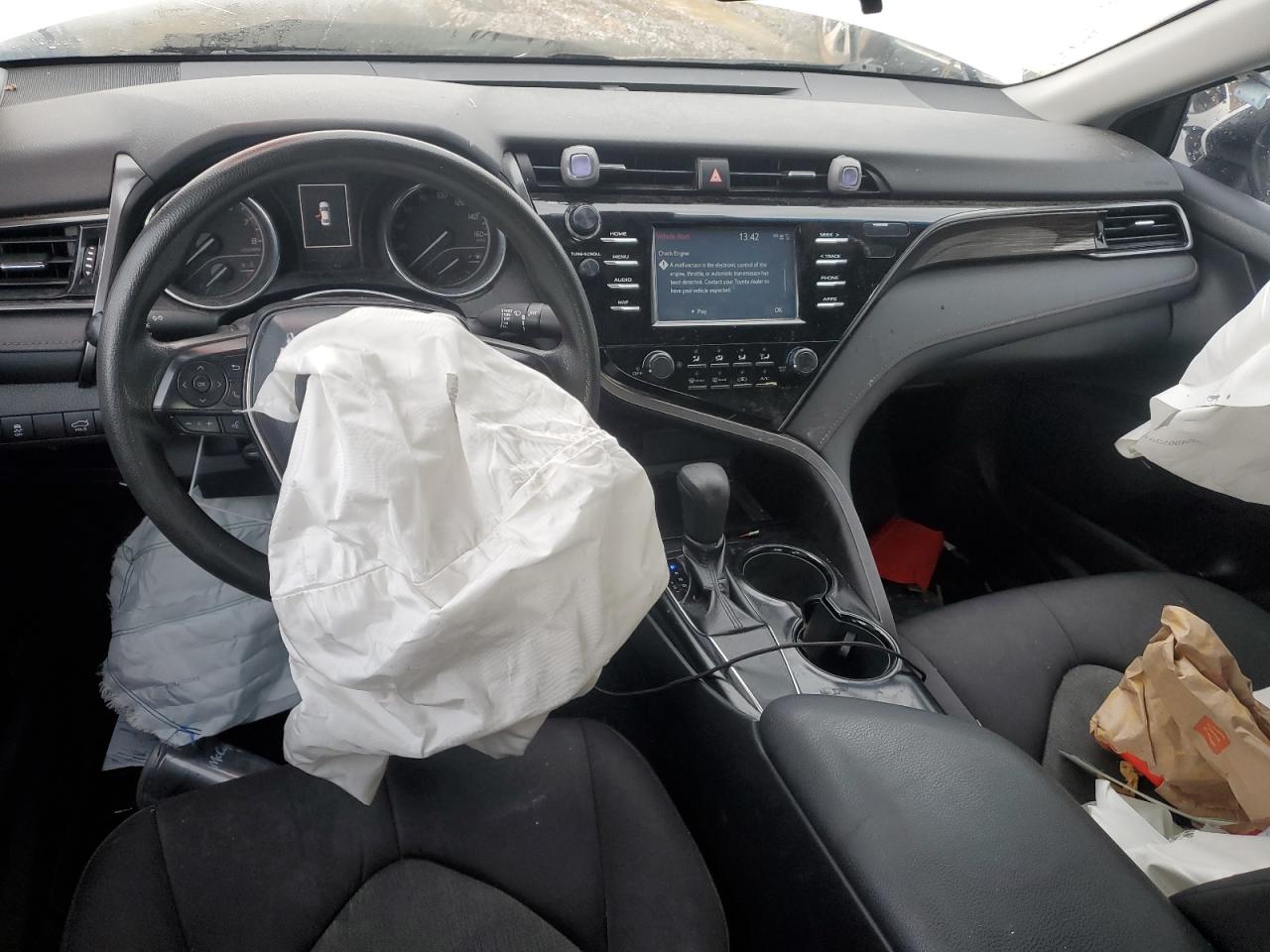 2019 Toyota Camry L VIN: 4T1B11HK1KU756185 Lot: 61839215