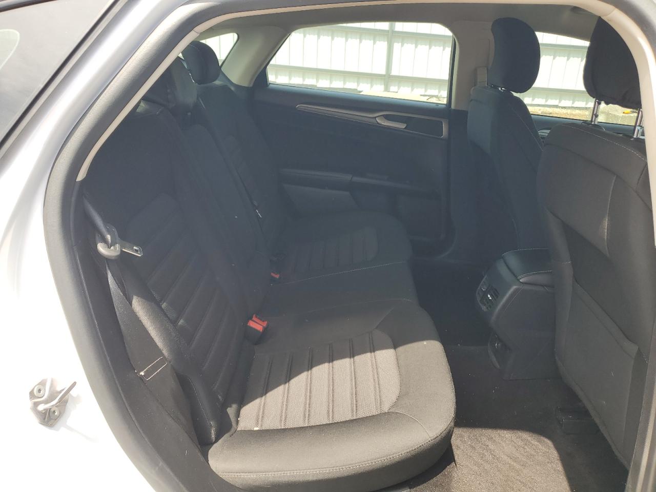 FORD FUSION 2019 VIN 3FA6P0HD5KR250789 фото 10