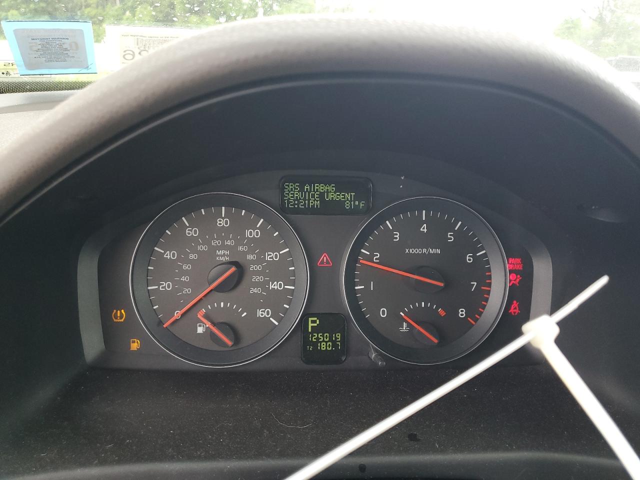 2010 Volvo V50 2.4I VIN: YV1390MW5A2528814 Lot: 60732265