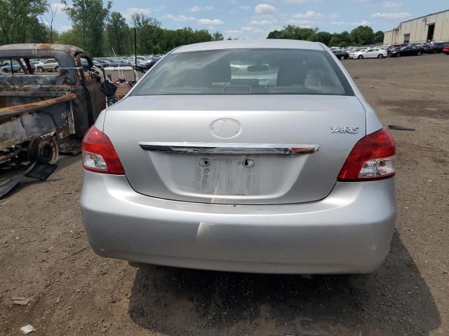  TOYOTA YARIS 2012 Srebrny