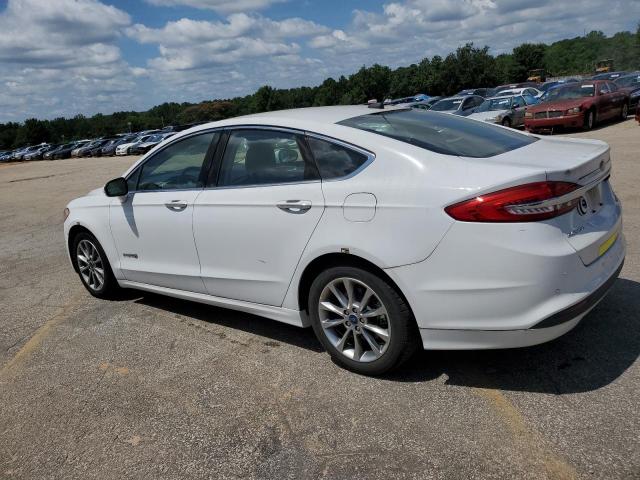 Седани FORD FUSION 2017 Білий