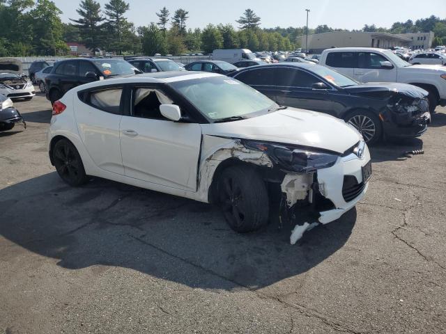 Купе HYUNDAI VELOSTER 2016 Белы