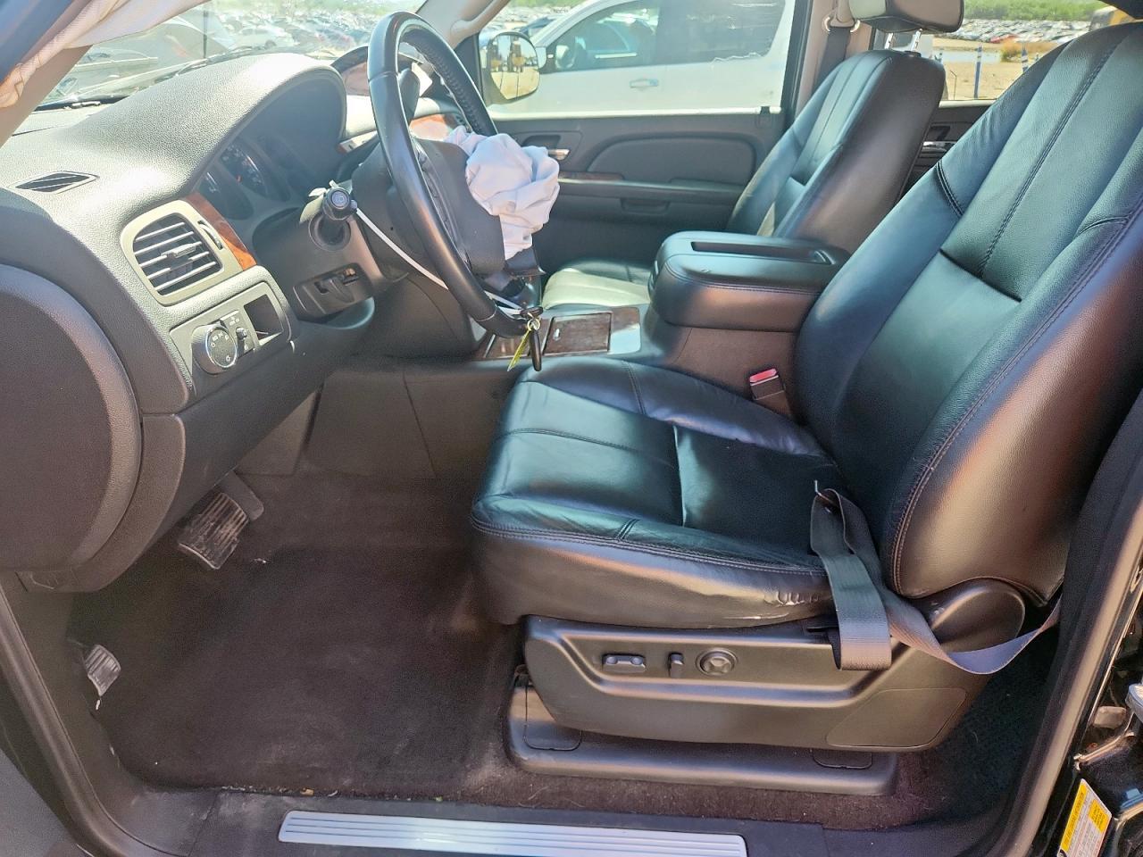 2008 Chevrolet Suburban C1500 Ls VIN: 3GNFC16098G300505 Lot: 63067345