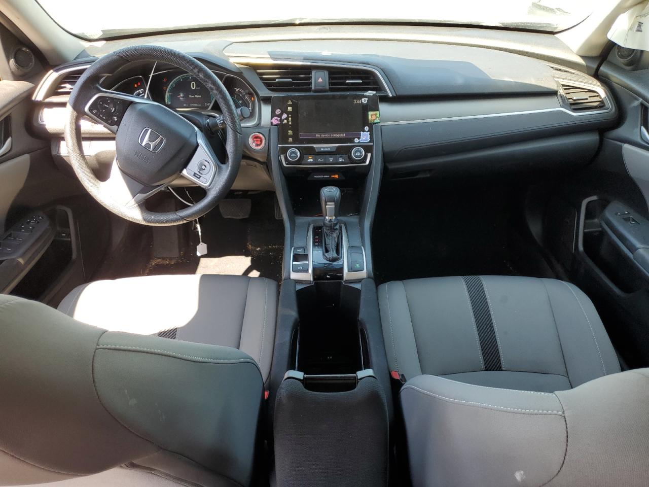HONDA CIVIC 2018 VIN 2HGFC2F76JH524303 фото 8