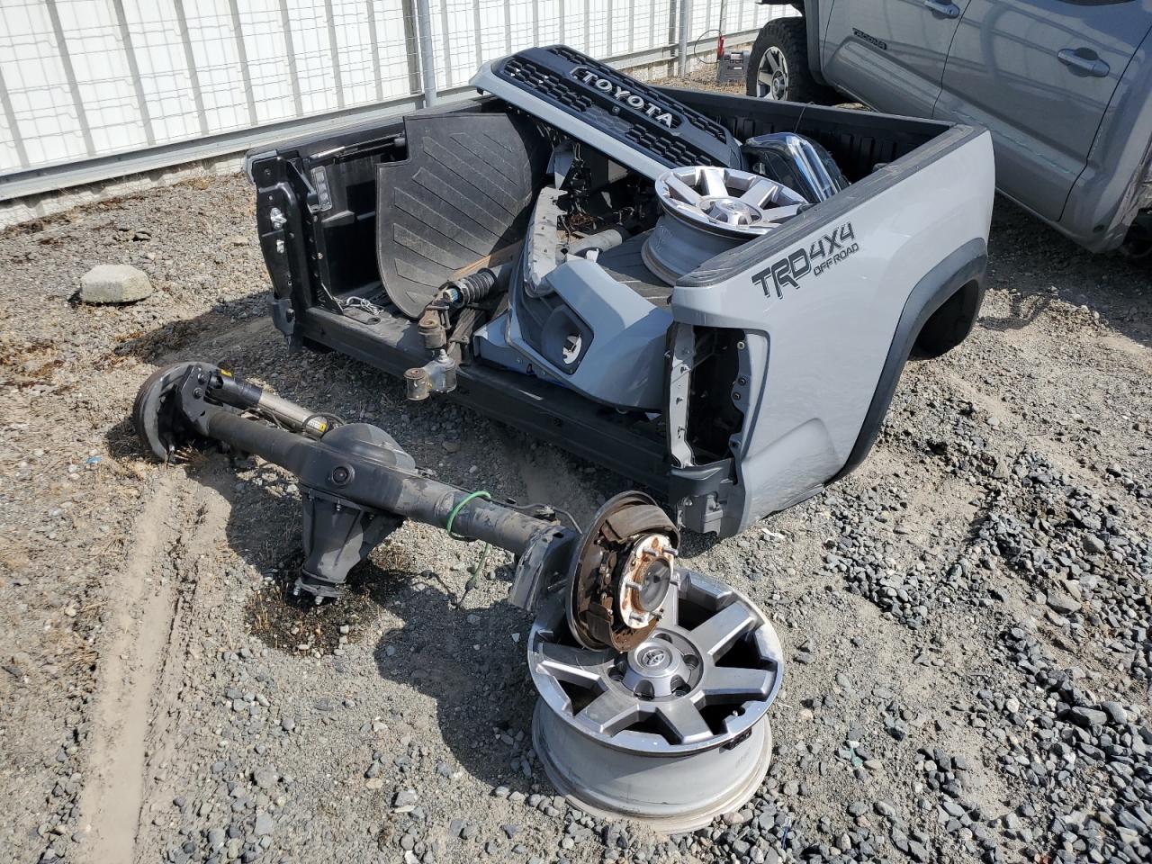 3TMCZ5AN5LM346055 2020 Toyota Tacoma Double Cab