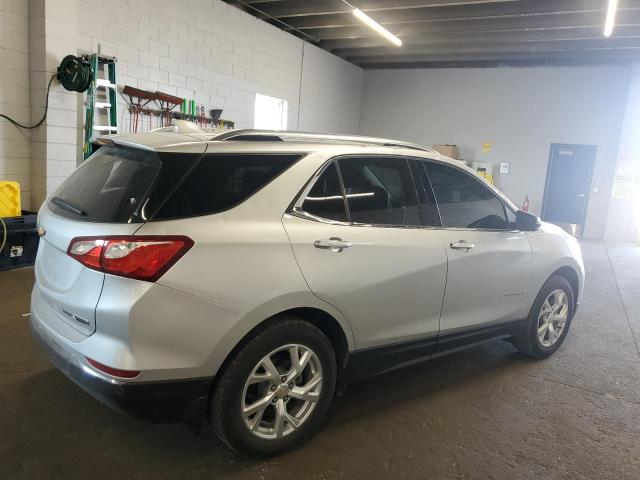  CHEVROLET EQUINOX 2018 Srebrny
