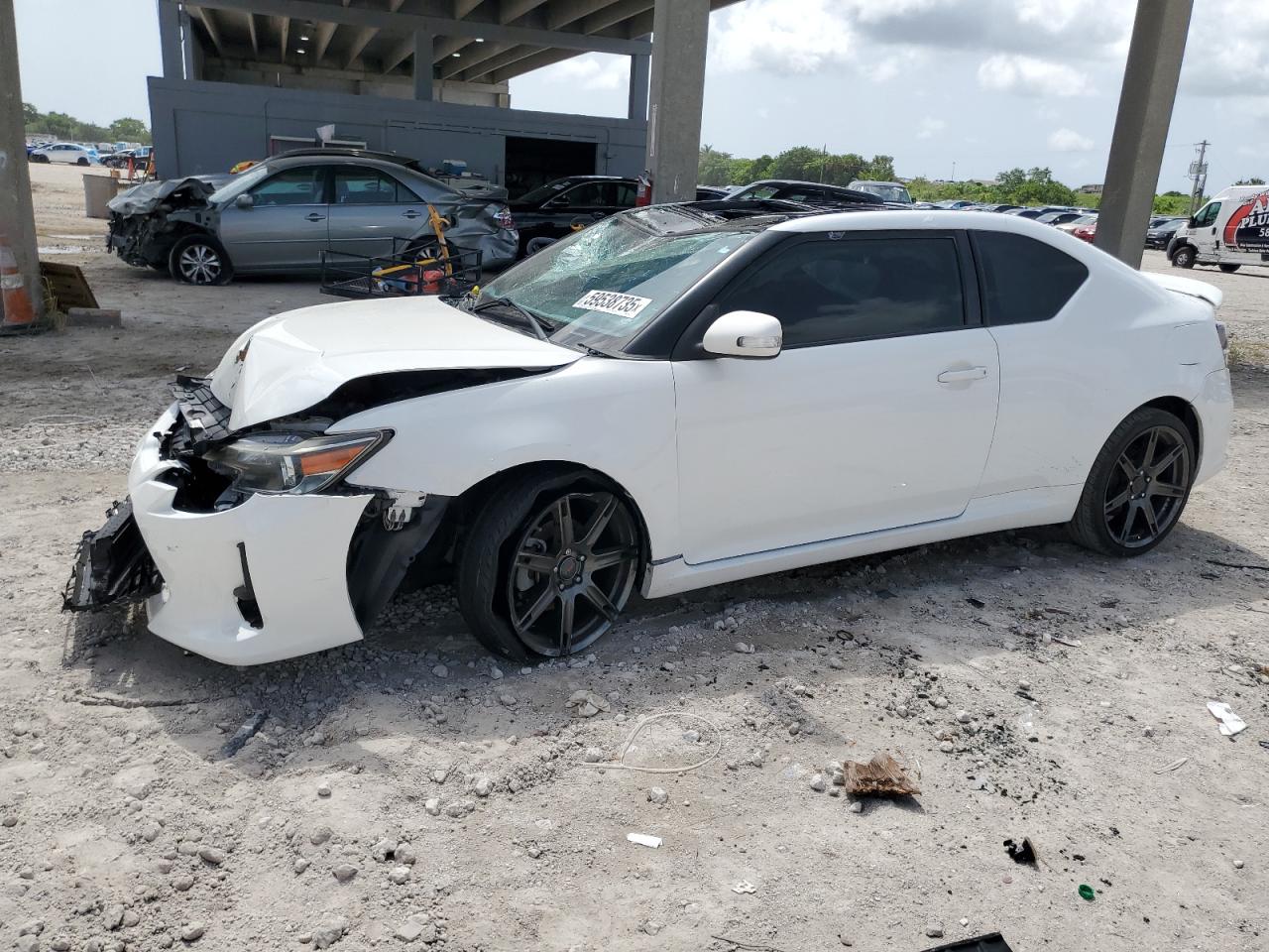 2014 Toyota Scion Tc for Sale in West Palm Beach, FL - Front End