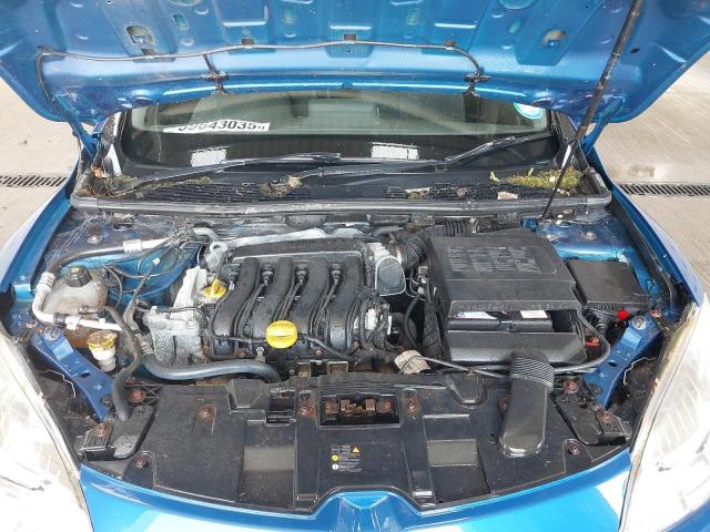 2010 RENAULT MEGANE DYN