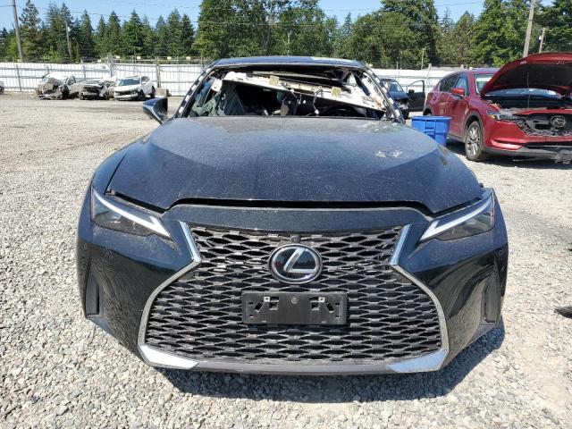 LEXUS IS 2022 Black