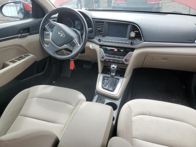  HYUNDAI ELANTRA 2018 Czerwony