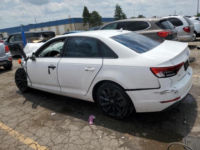  AUDI A4 2017 Белы