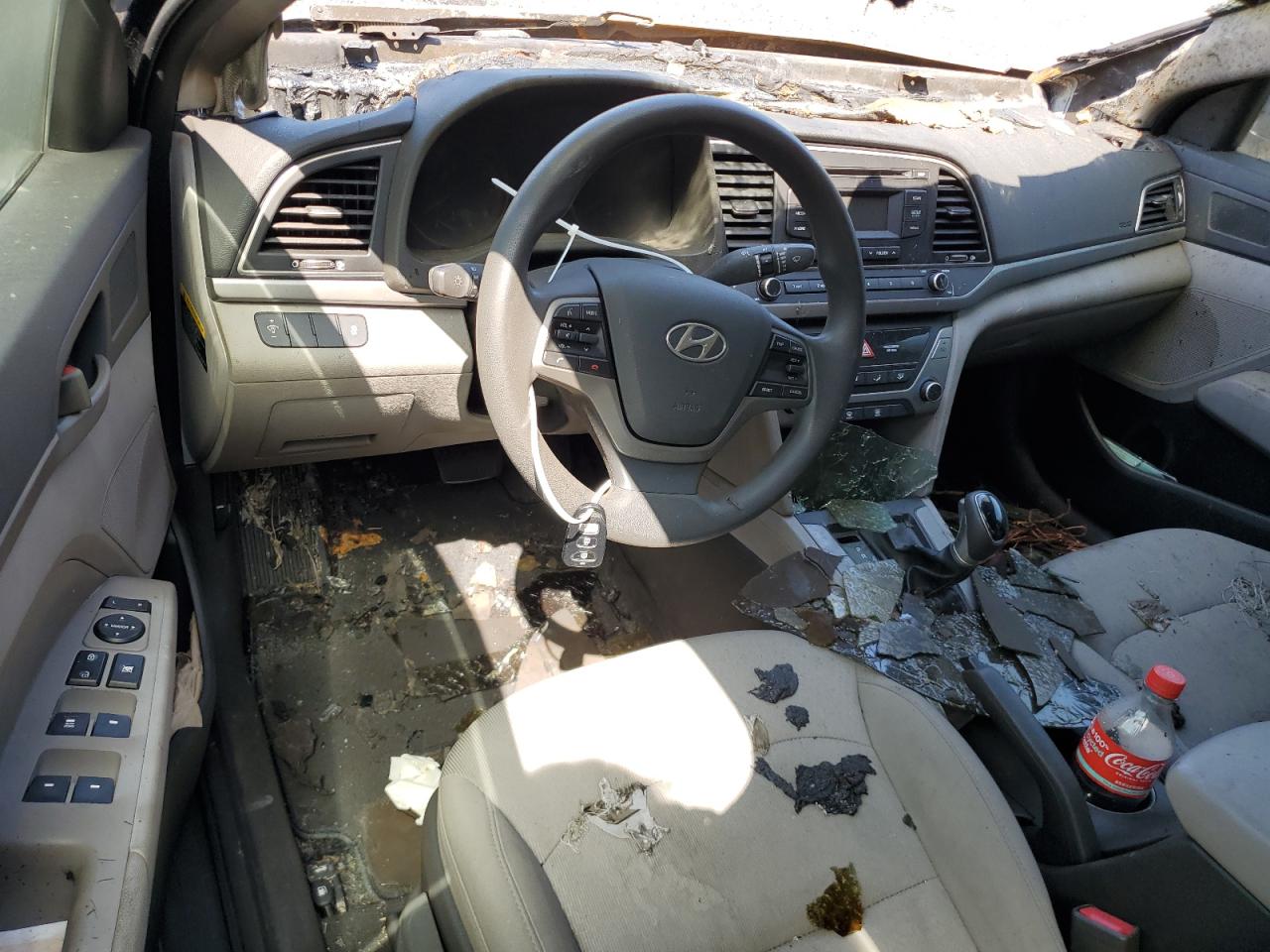 2018 Hyundai Elantra Se VIN: 5NPD74LF5JH354606 Lot: 59217365