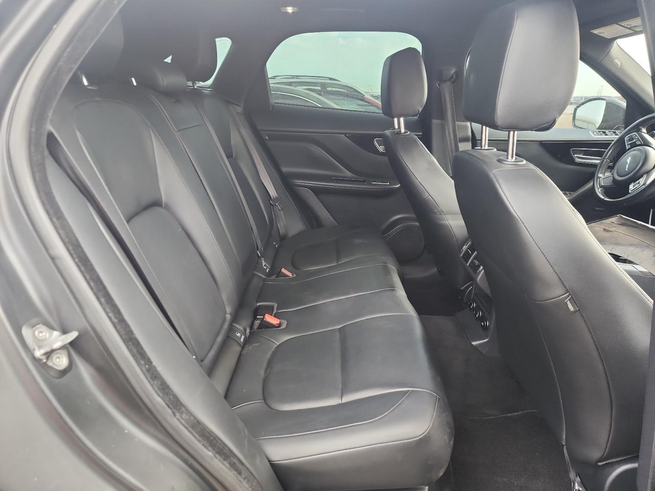 2017 Jaguar F-Pace Premium VIN: SADCJ2BV9HA058181 Lot: 60463775