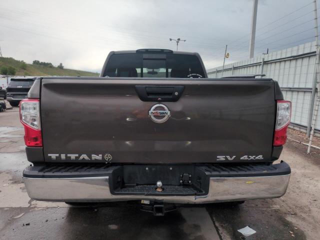  NISSAN TITAN 2017 Коричневый