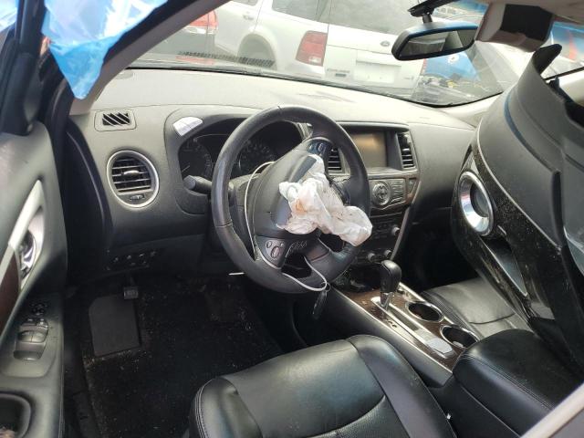  NISSAN PATHFINDER 2016 Чорний