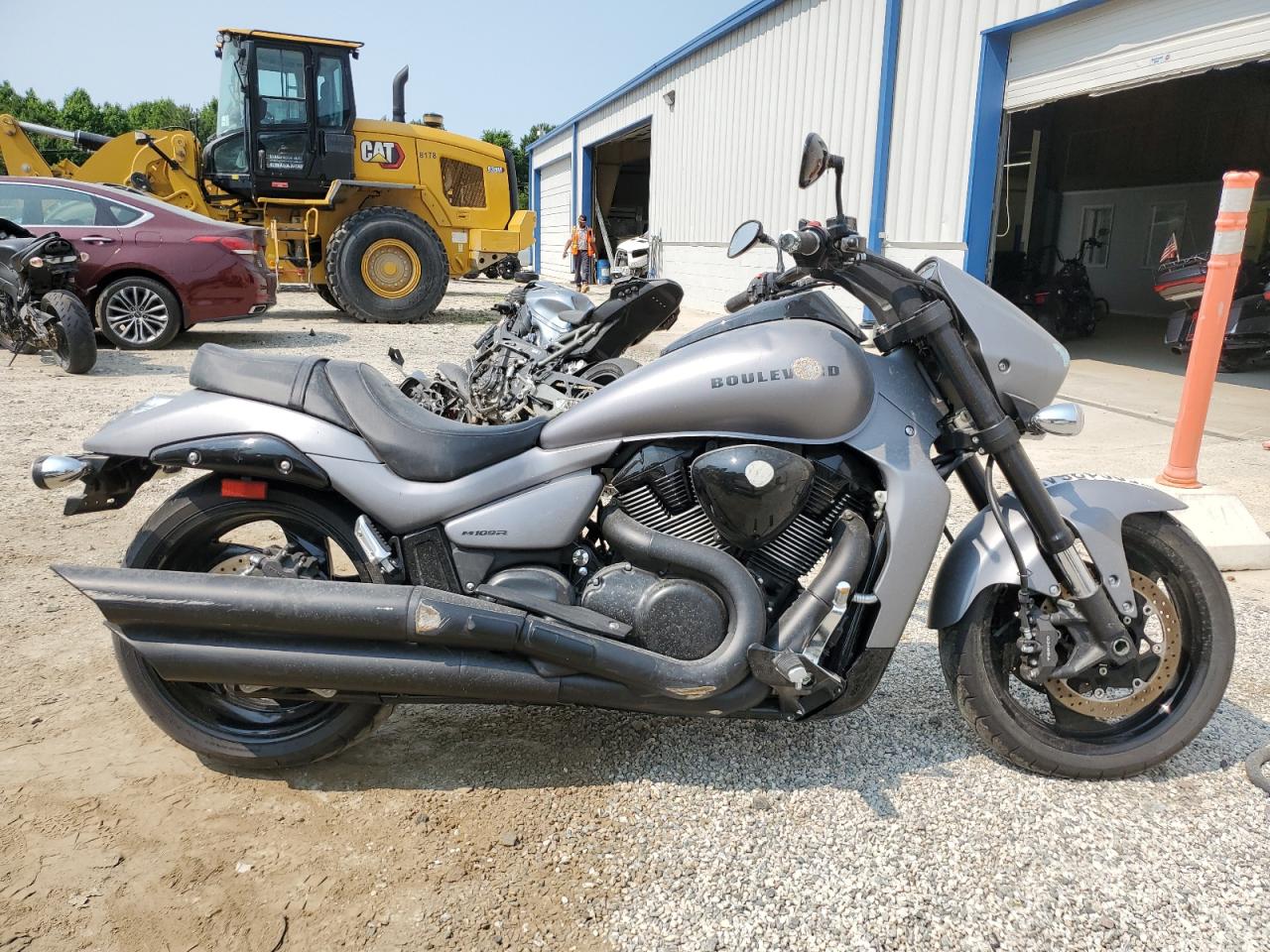2017 Suzuki Vzr1800 de vânzare în Hampton, VA - Side