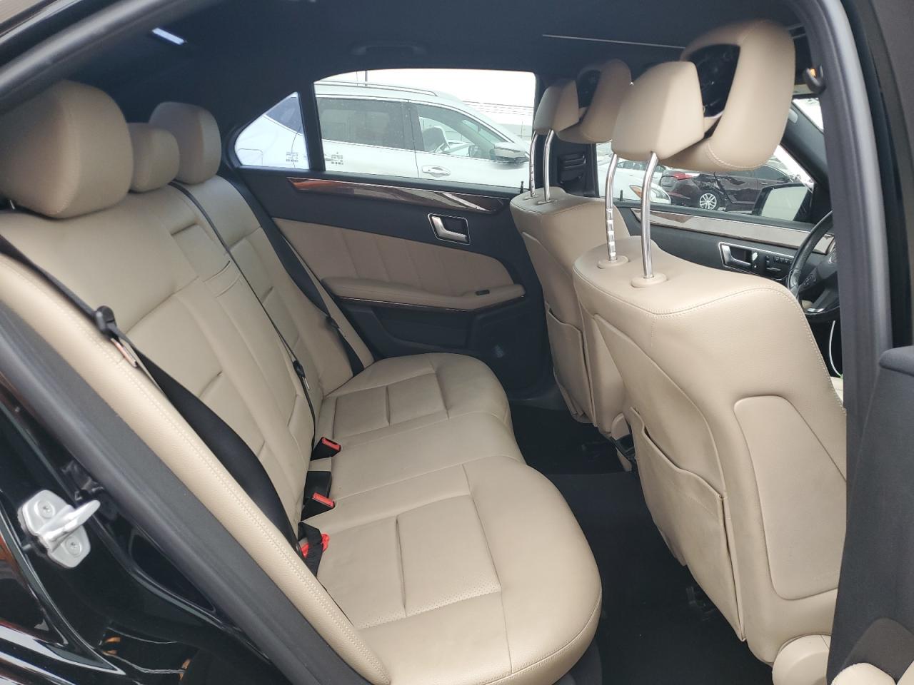 2012 Mercedes-Benz E 350 VIN: WDDHF5KBXCA593836 Lot: 60880155