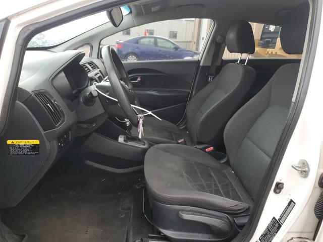 Sedans KIA RIO 2015 Biały