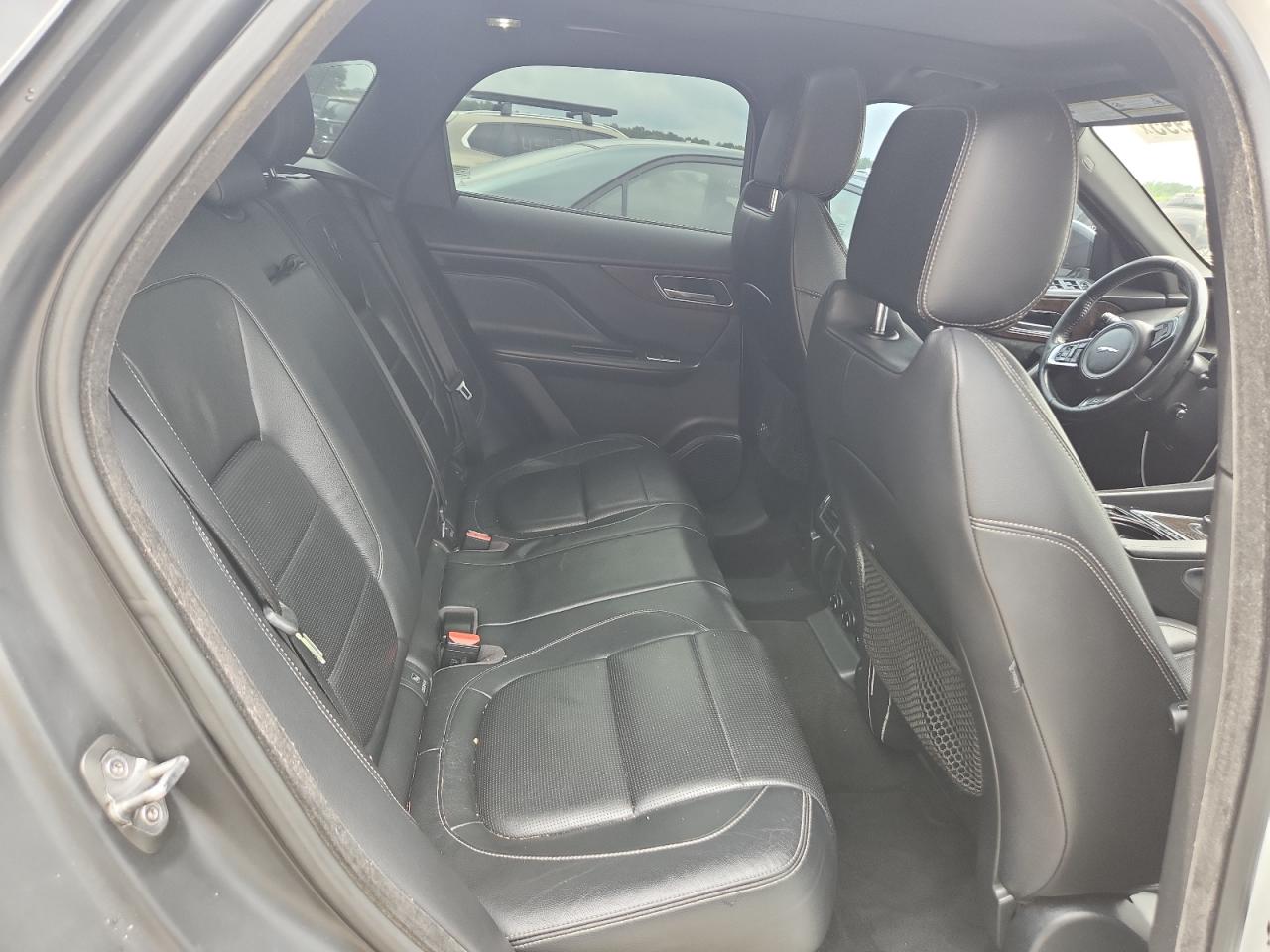 2017 Jaguar F-Pace R - Sport VIN: SADCL2BV4HA097710 Lot: 61068995