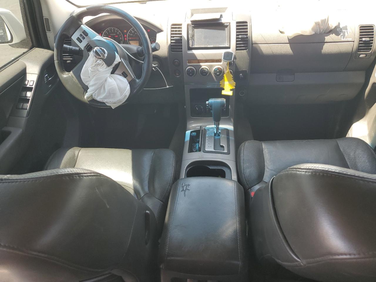 2005 Nissan Pathfinder Le VIN: 5N1AR18W75C780332 Lot: 61069055