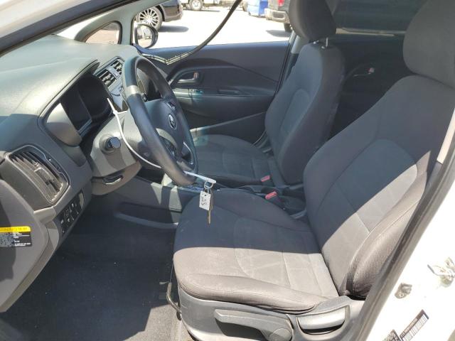  KIA RIO 2016 Белый