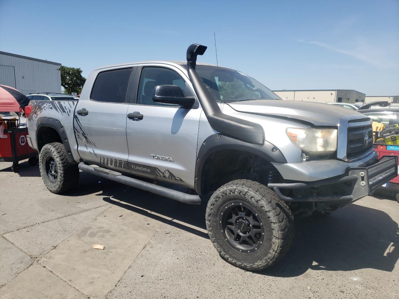 TOYOTA TUNDRA 2011 VIN 5TFDY5F1XBX207352 фото 4