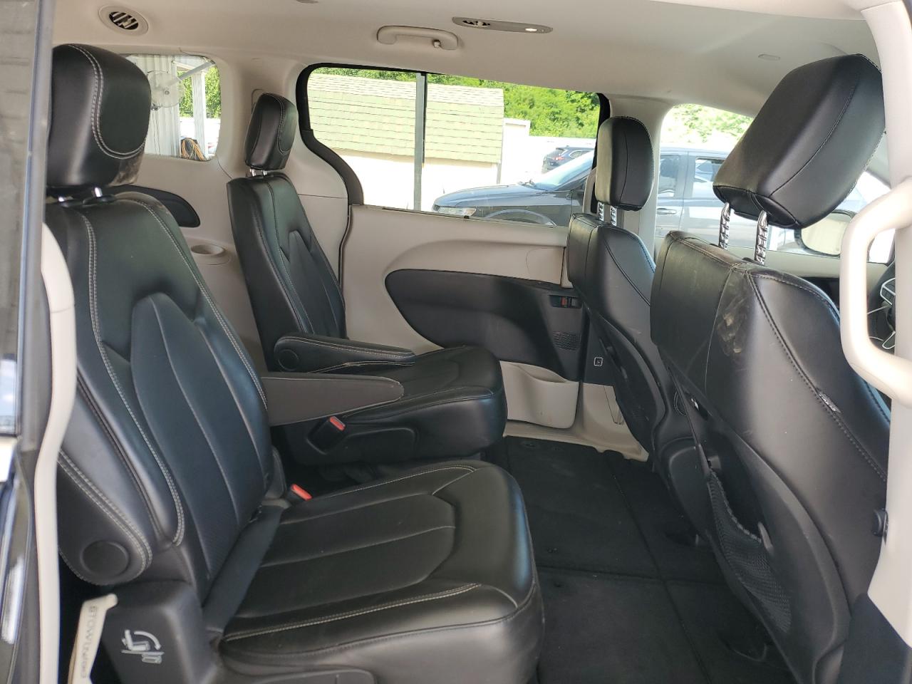 2024 Chrysler Pacifica Touring L VIN: 2C4RC1BG1RR135800 Lot: 62601245