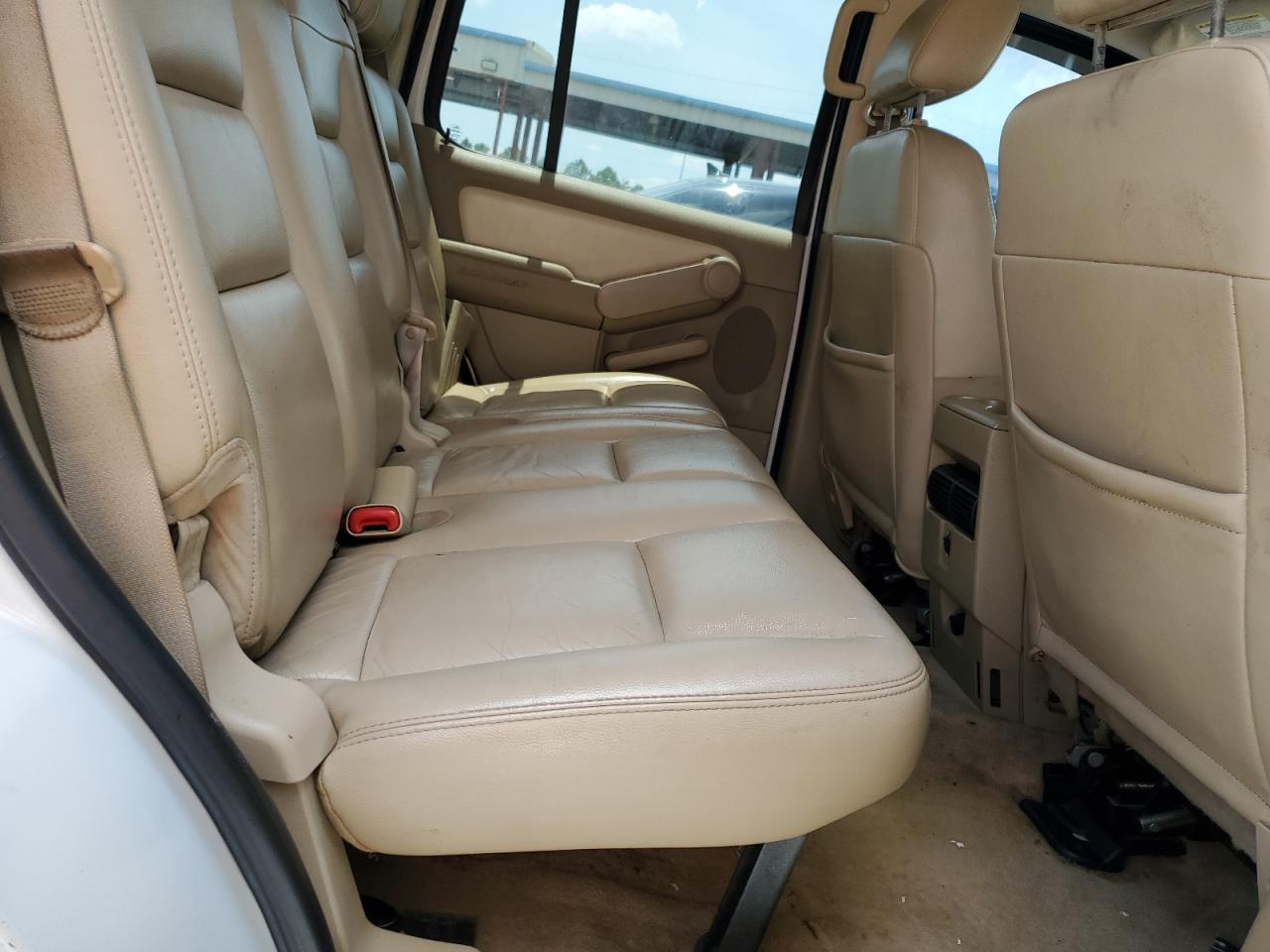 2008 Ford Explorer Eddie Bauer VIN: 1FMEU64E28UA89251 Lot: 61825355
