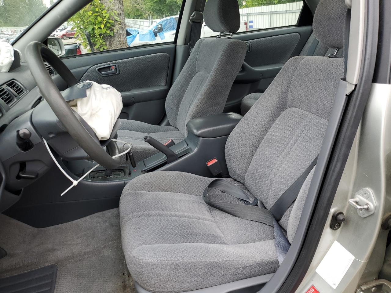 2000 Toyota Camry Ce VIN: JT2BG22K1Y0523191 Lot: 62297645