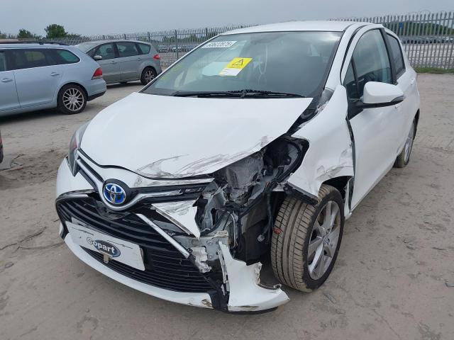 TOYOTA YARIS HYBR 2014