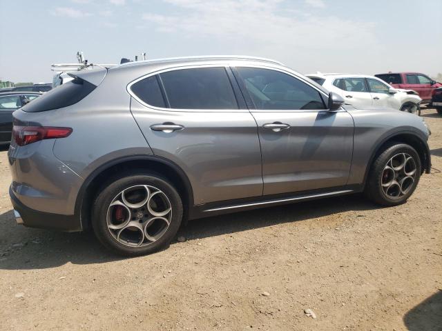  ALFA ROMEO STELVIO 2018 Сірий
