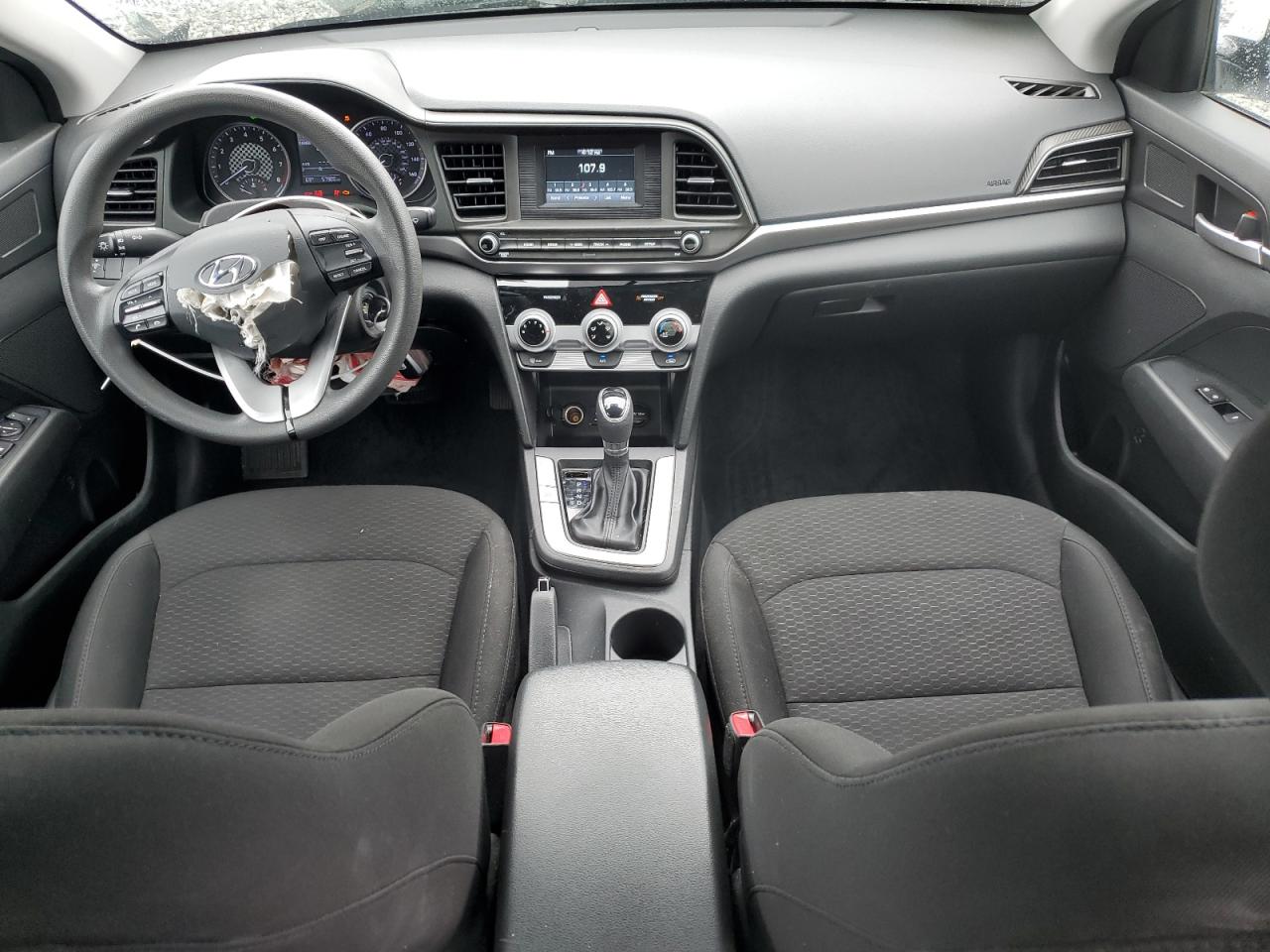 2019 Hyundai Elantra Se VIN: 5NPD74LF4KH488928 Lot: 61034225