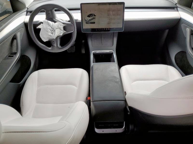  TESLA MODEL Y 2024 Biały