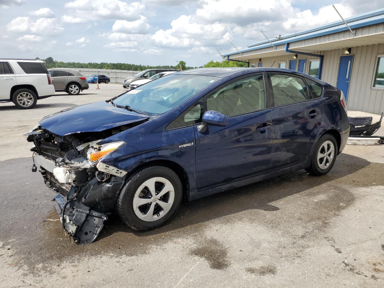 2014 Toyota Prius იყიდება Memphis-ში, TN - Front End