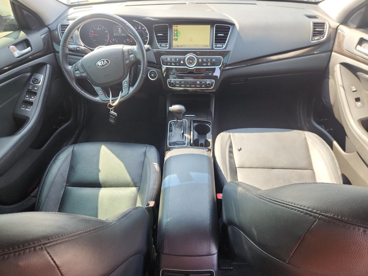 2016 Kia Cadenza Luxury VIN: KNALN4D70G5215160 Lot: 62837375