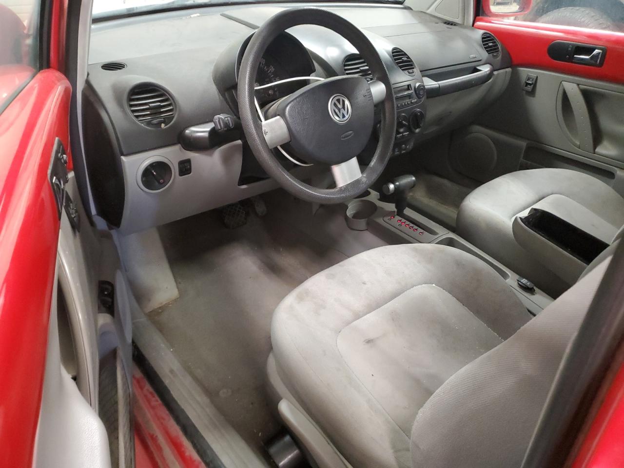 2001 Volkswagen New Beetle Gls VIN: 3VWCS21C11M420471 Lot: 61063665