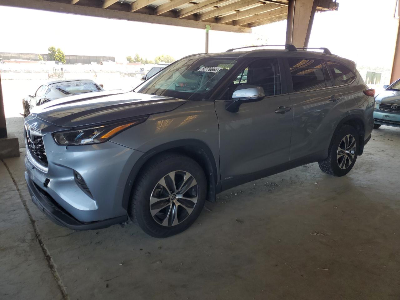 TOYOTA HIGHLANDER 2023 VIN 5TDKBRCH3PS588301