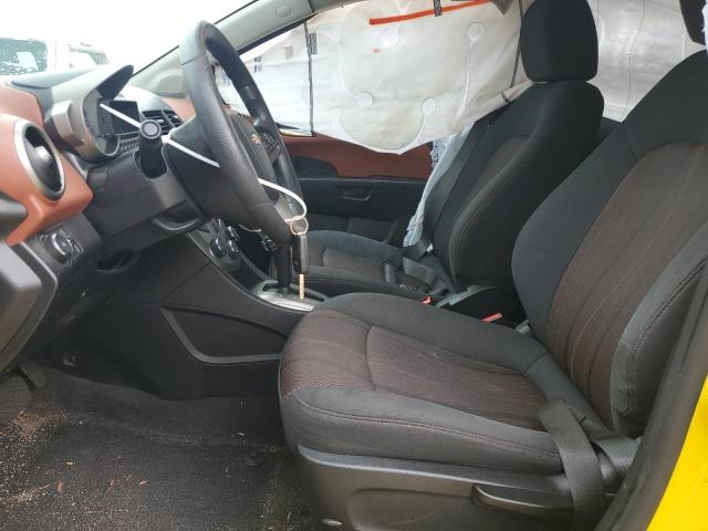  CHEVROLET SONIC 2016 Żółty