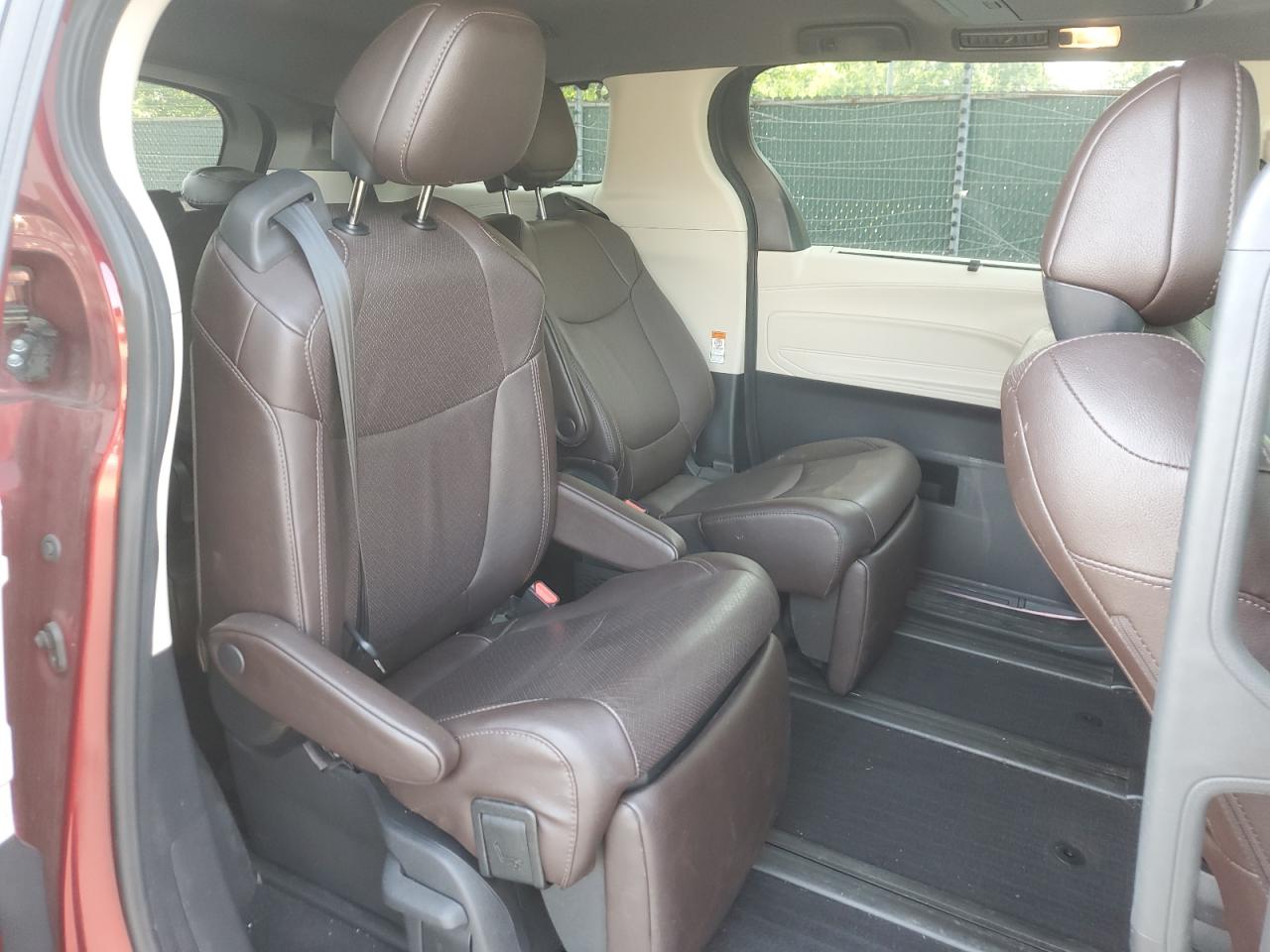 2021 Toyota Sienna Limited VIN: 5TDERKEC3MS050646 Lot: 59551425