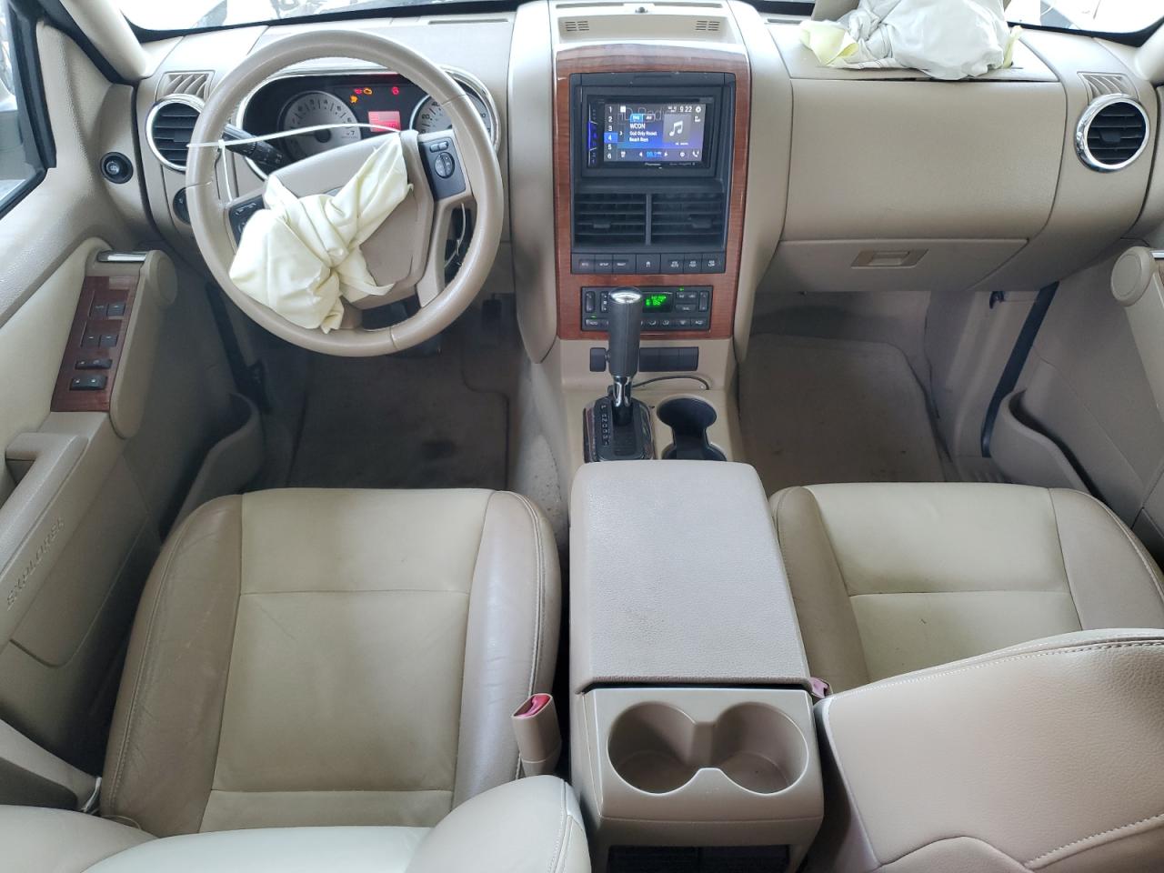 2008 Ford Explorer Eddie Bauer VIN: 1FMEU74858UA26435 Lot: 62370115