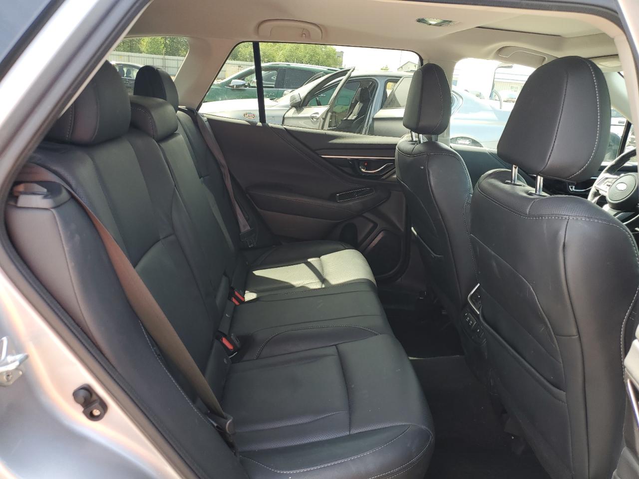 2022 Subaru Outback Limited Xt VIN: 4S4BTGND8N3207726 Lot: 60570375