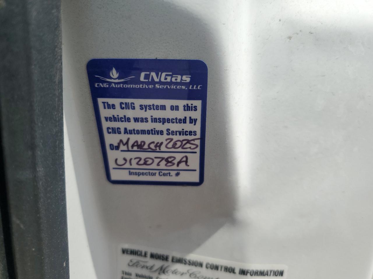 2013 Ford F350 Super Duty VIN: 1FDRF3B67DEB81689 Lot: 83001654