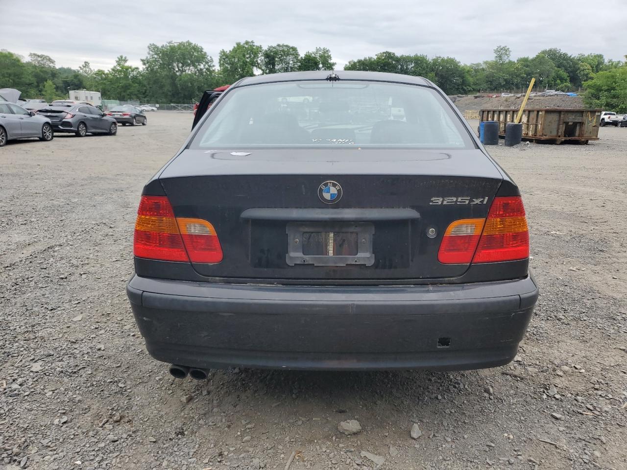 2004 BMW 325 Xi VIN: WBAEU33474PR10328 Lot: 60271915