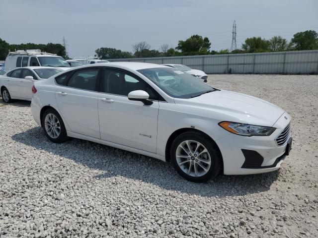  FORD FUSION 2019 Белый