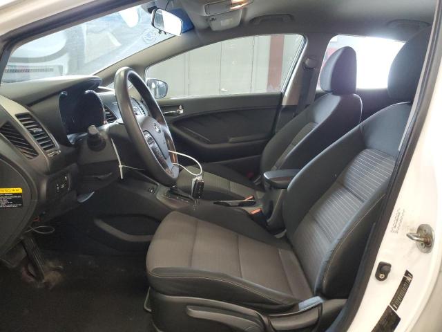 Sedans KIA FORTE 2014 Biały