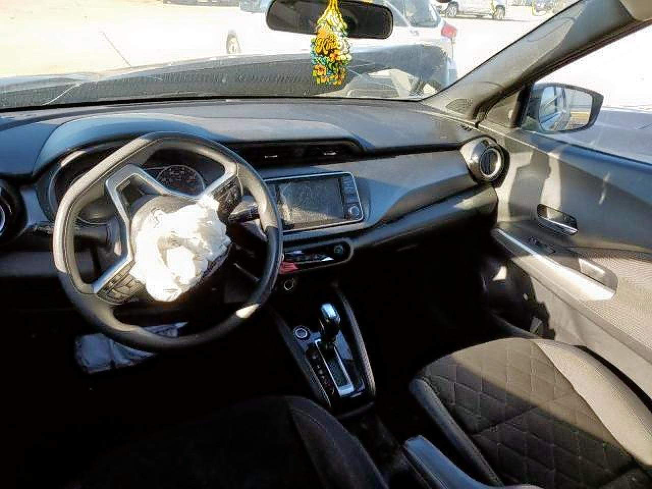 2019 Nissan Kicks S VIN: 3N1CP5CU9KL558524 Lot: 61418825