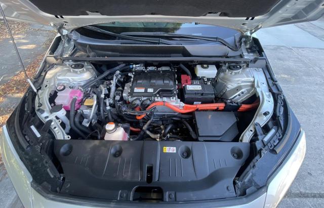  TOYOTA BZ4X XLE 2023 Серебристый
