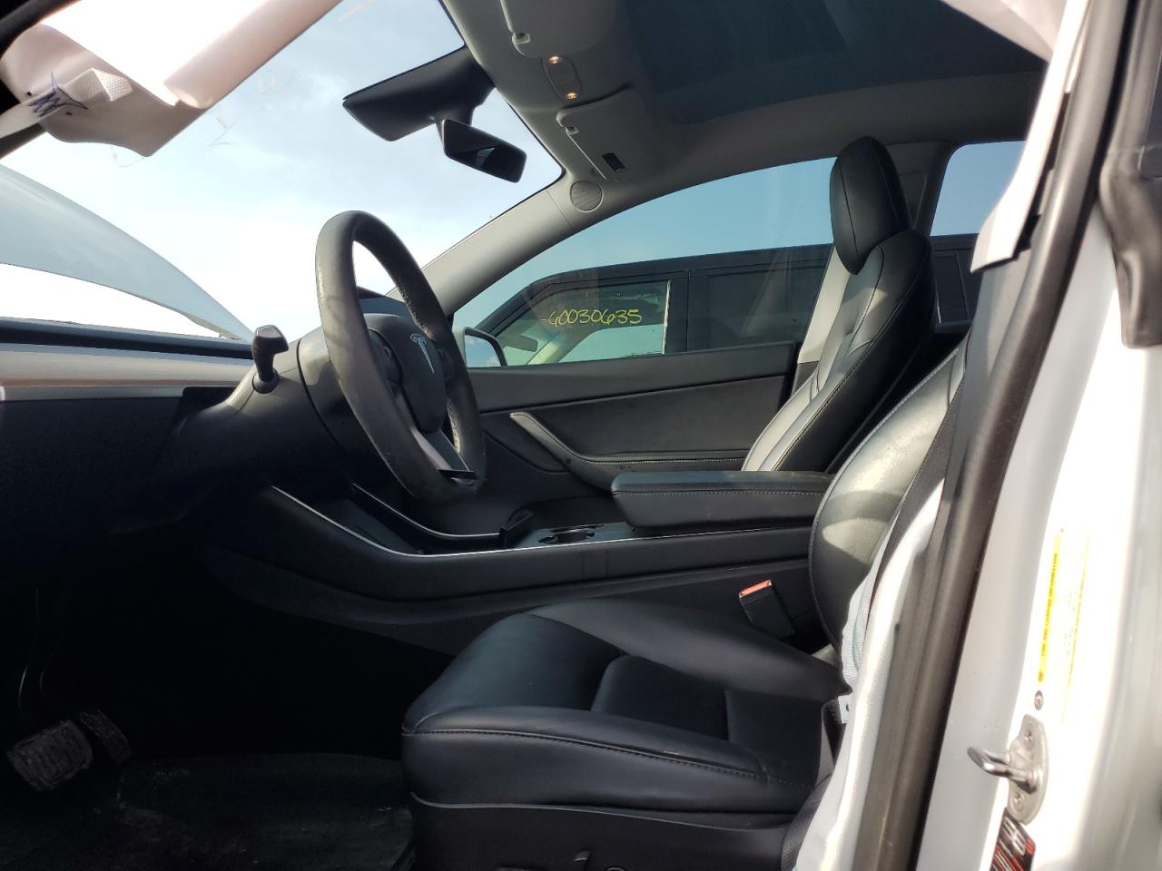 2020 Tesla Model Y VIN: 5YJYGDEE8LF050161 Lot: 61903935